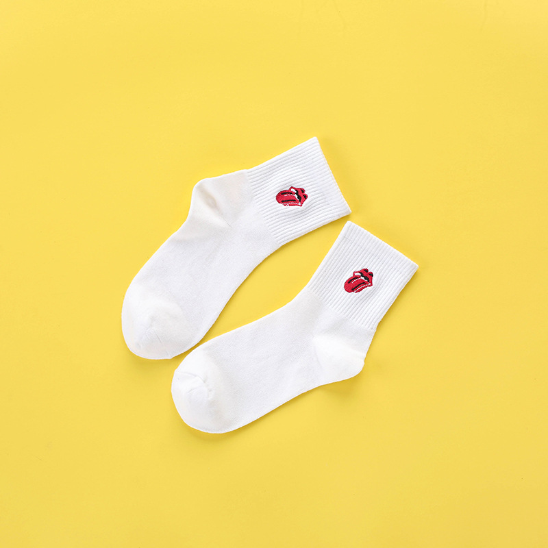 The Cartoon Style Socks Love Socks Wild Rose Embroidery Pattern Creative Minimalist White Socks